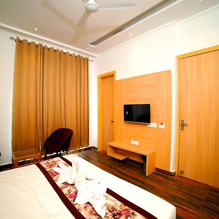 Hotel Diamond View Amritszár Kültér fotó