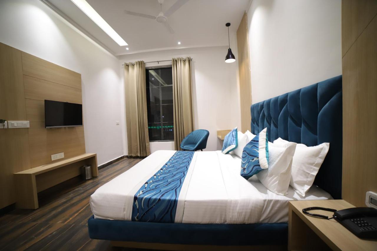 Hotel Diamond View Amritszár Kültér fotó